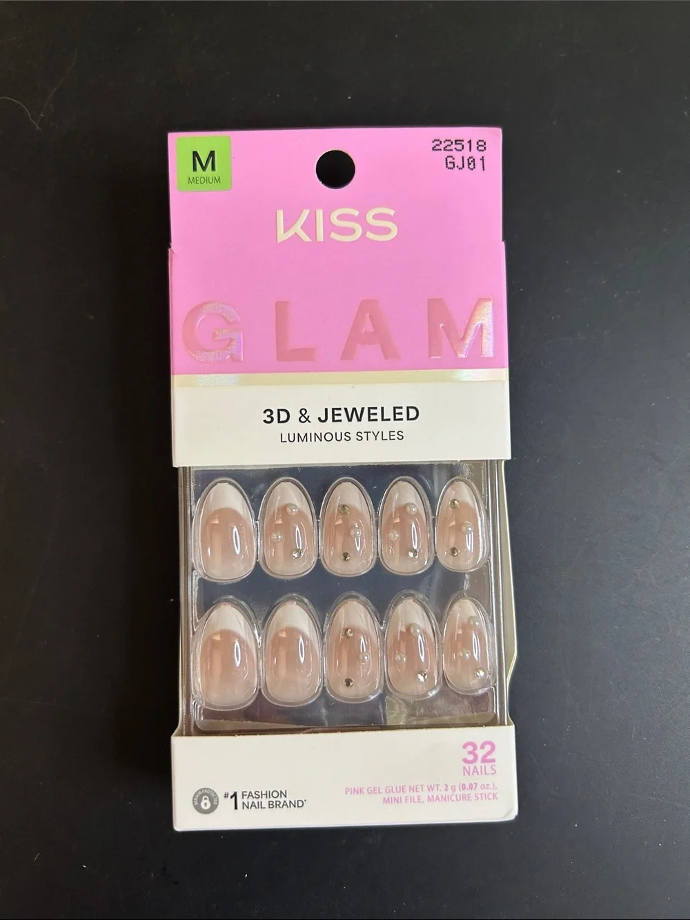 Kiss GLAM 3D & Jeweled Press-On Nails 'Serendipity Awaits'